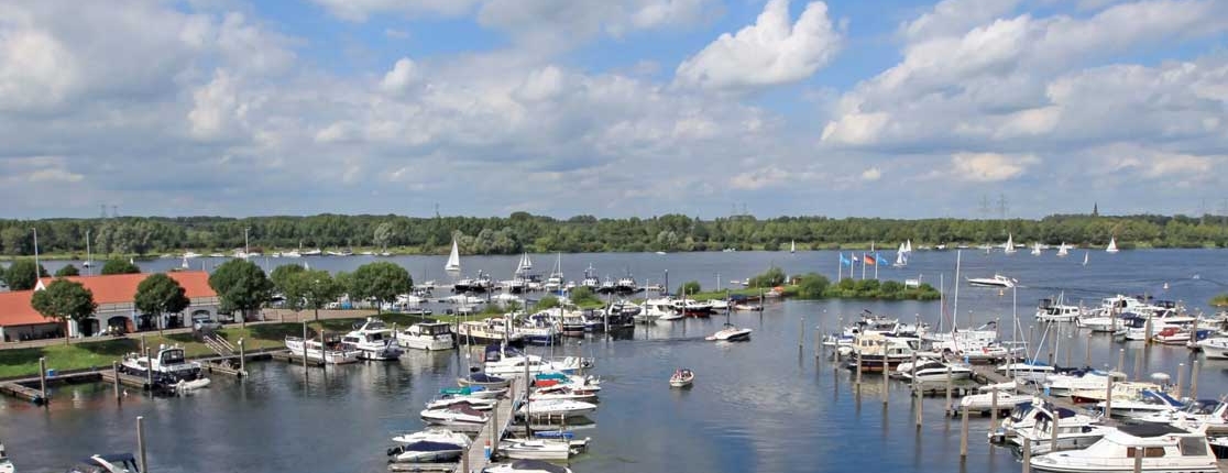 Hoeve-Lakerhof - Vakantiewoningen in Limburg - Maasplassen