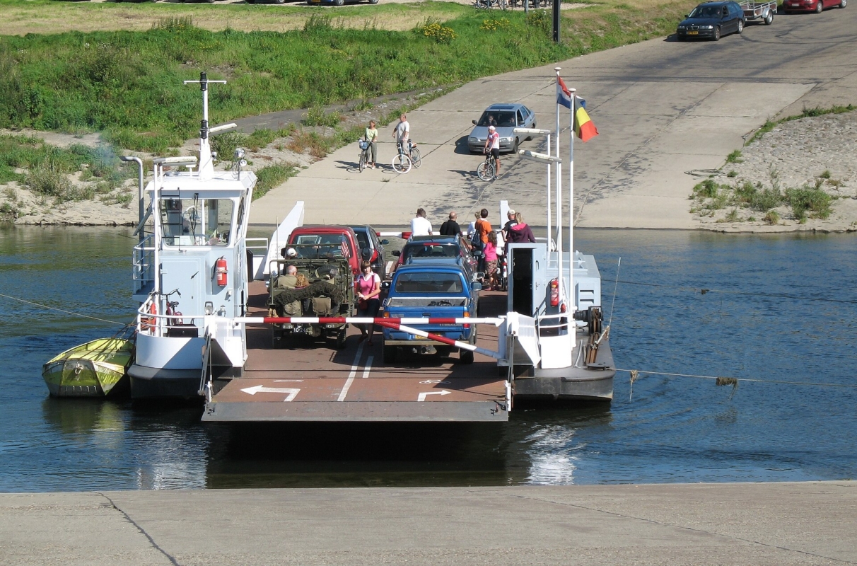 Hoeve-Lakerhof - Vakantiewoningen in Limburg - Motorvriendelijke overnachting - motorroutes Limburg -motorhotel in Kessenich